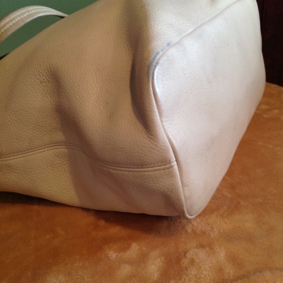 Coach - Picture 3 of 8